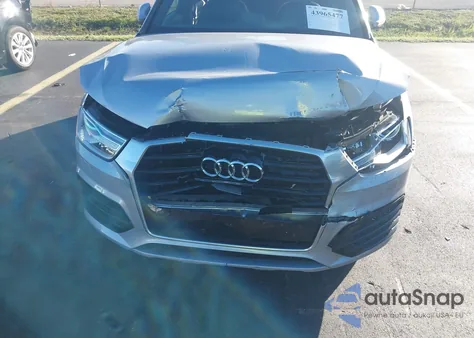 2018 Audi Q3 2.0T Premium/2.0T Sport Premium z USA, uszkodzony, nr VIN WA1BCCFS0JR013056